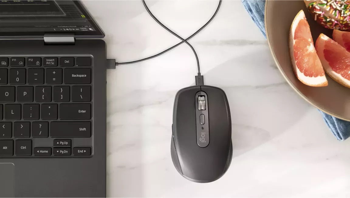 Logitech MX Anywhere 3S Graphite, schwarz, Logi Bolt, USB/Bluetooth